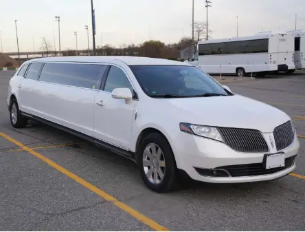 Toronto Prom Limo Rentals: How to Plan a Stylish and Memorable Night